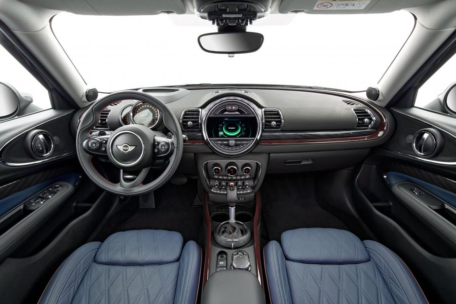  Mini Cooper S Clubman 2015 года  (фото 10 из 29)